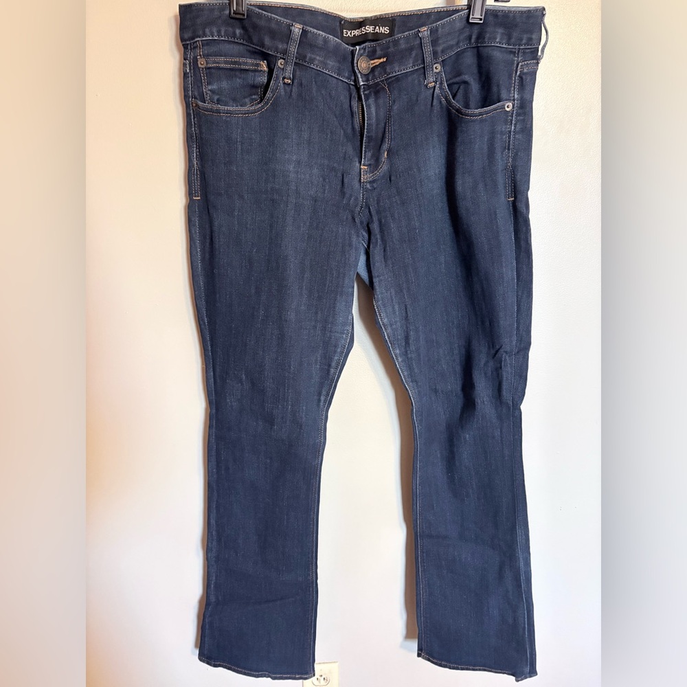 Express Barley Boot 
Indigo Low Rise Jeans